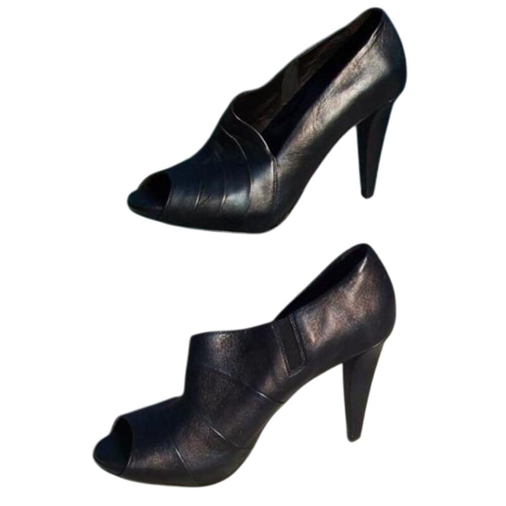 Donald Pliner Navy Blue Leather Boot Shoe Pump New Asymmetrical Design NIB $395
